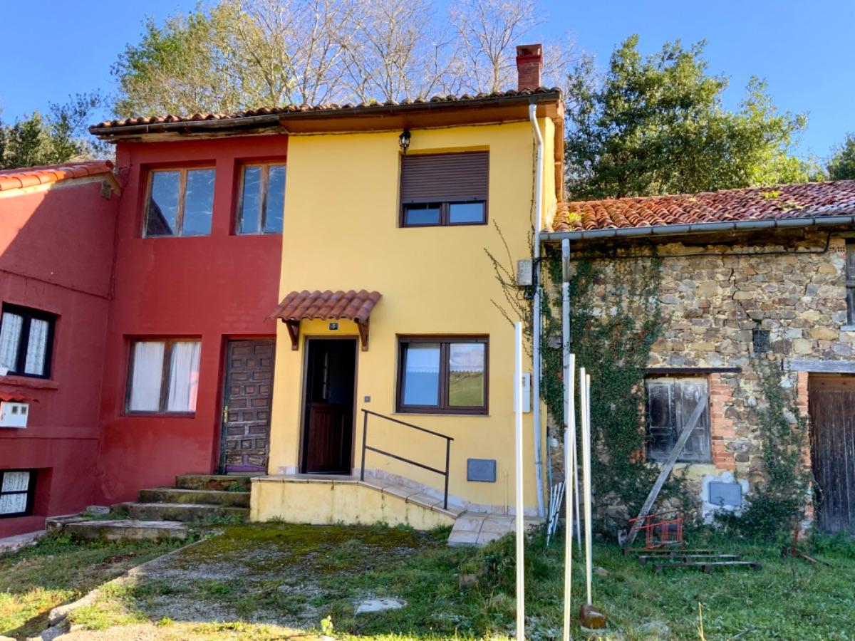Venta de casa en Bimenes