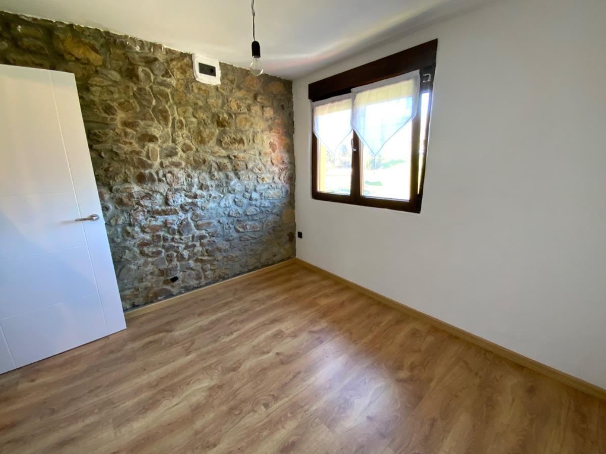 Venta de casa en Bimenes