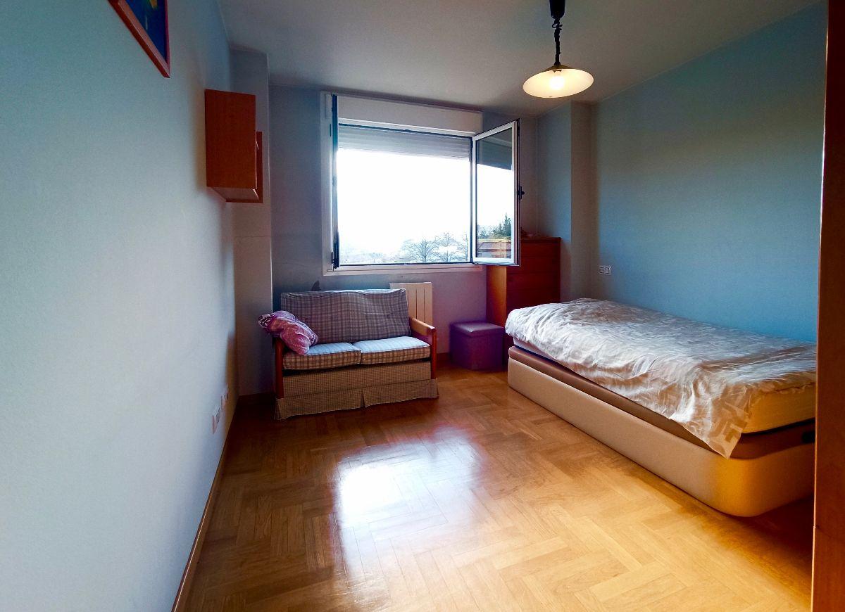 For sale of flat in Noreña Concejo