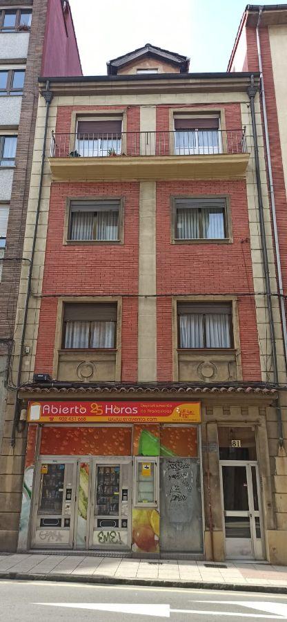 For sale of flat in Oviedo