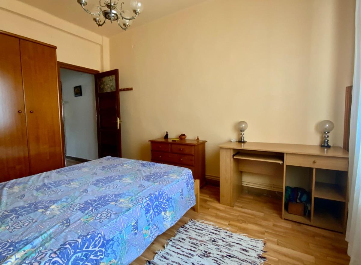 For sale of flat in Oviedo
