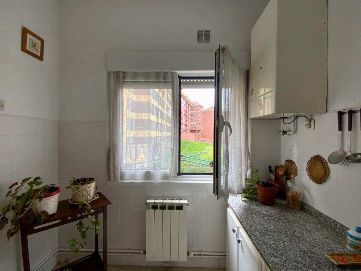For sale of flat in Oviedo
