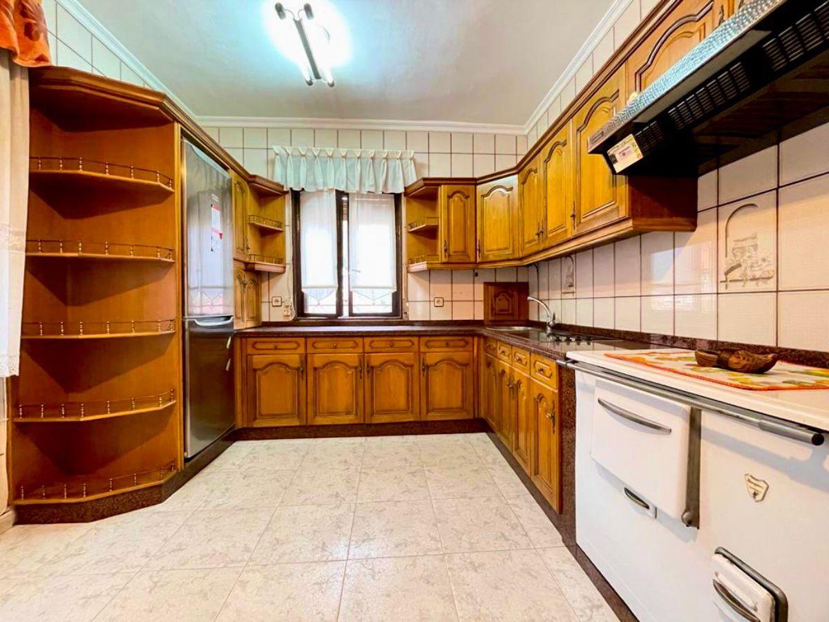 For rent of flat in San Martín del Rey Aurelio