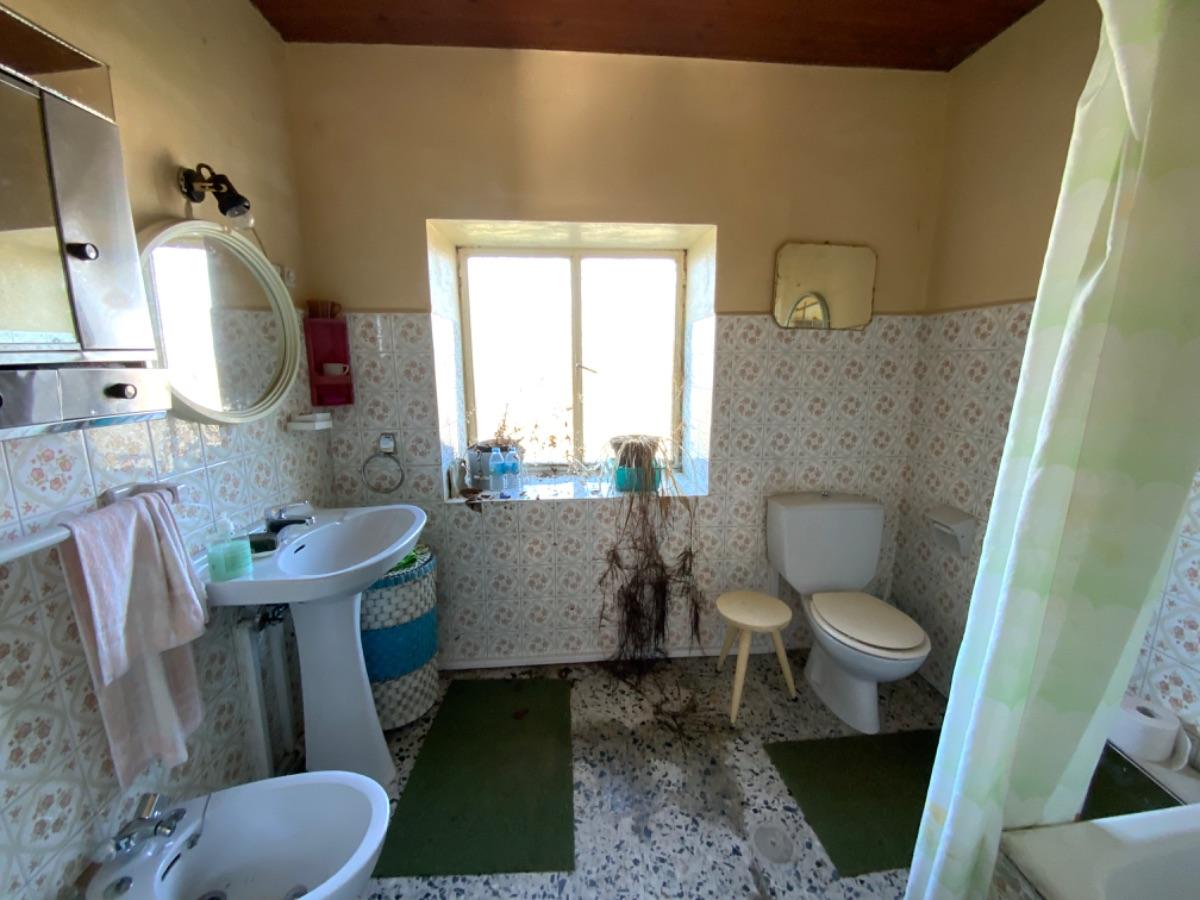 Venta de casa en Nava