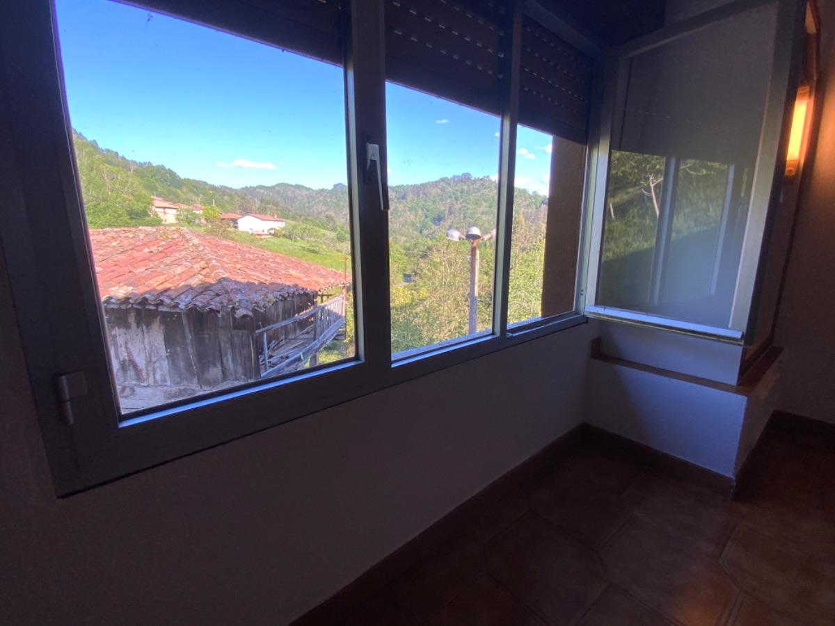 Venta de casa en Cabranes