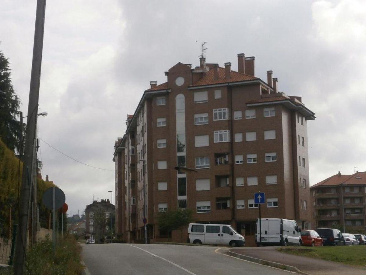 For sale of flat in Siero