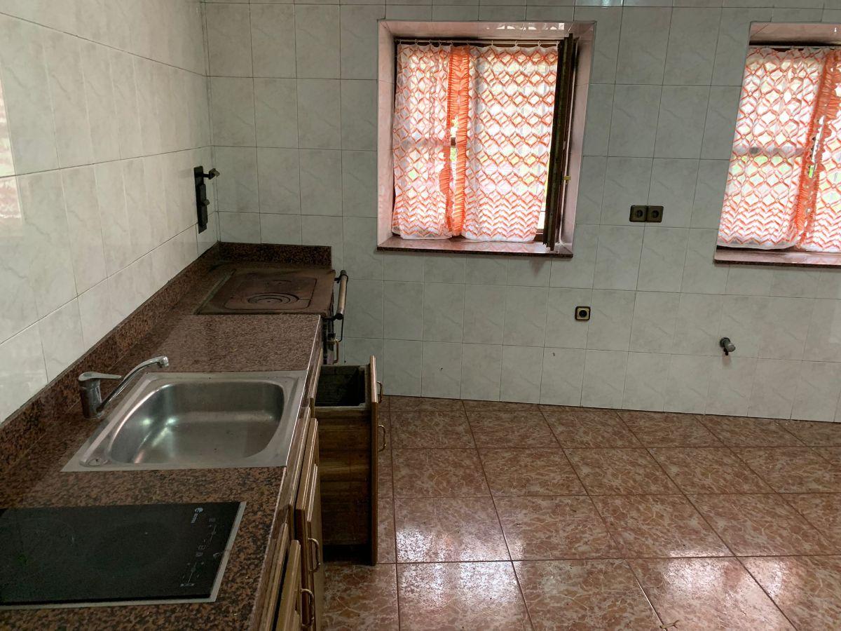 Venta de casa en Cabranes