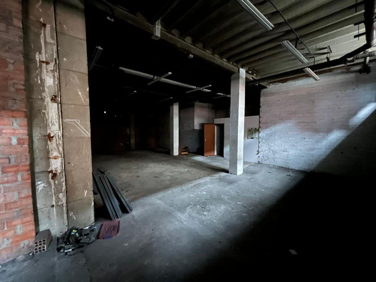 For sale of commercial in Langreo