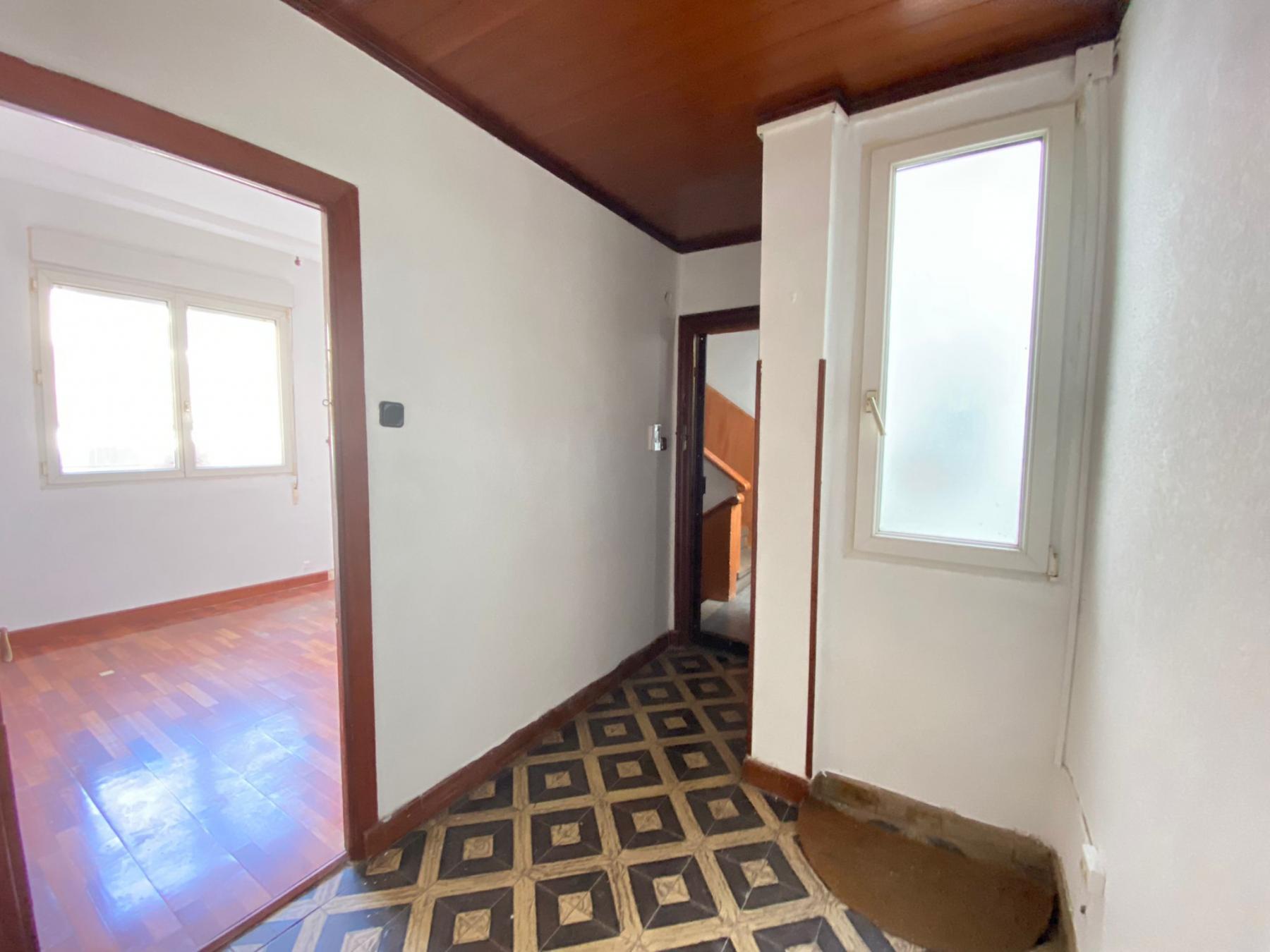For sale of flat in Santander