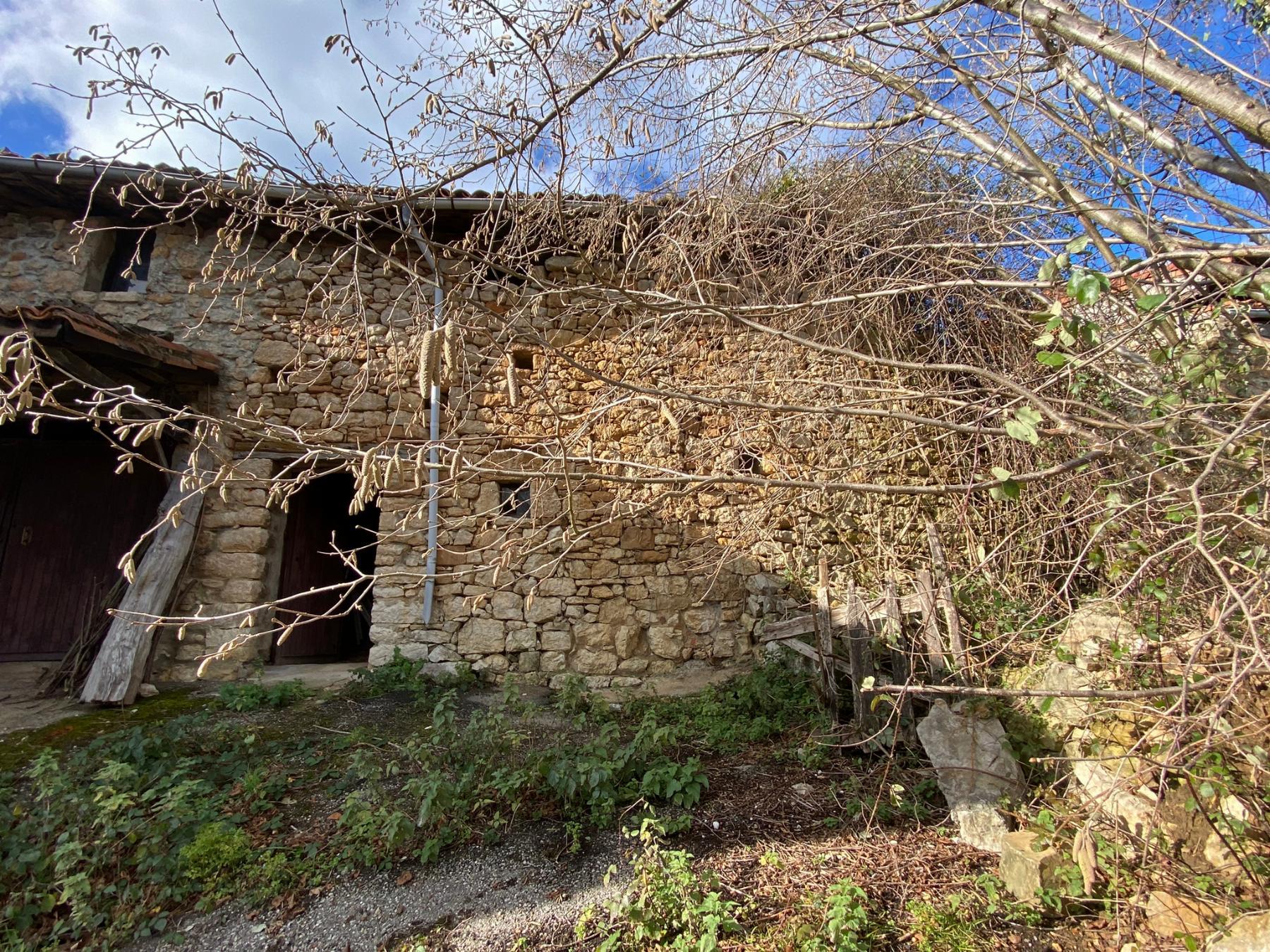 For sale of recreation property in Morcín