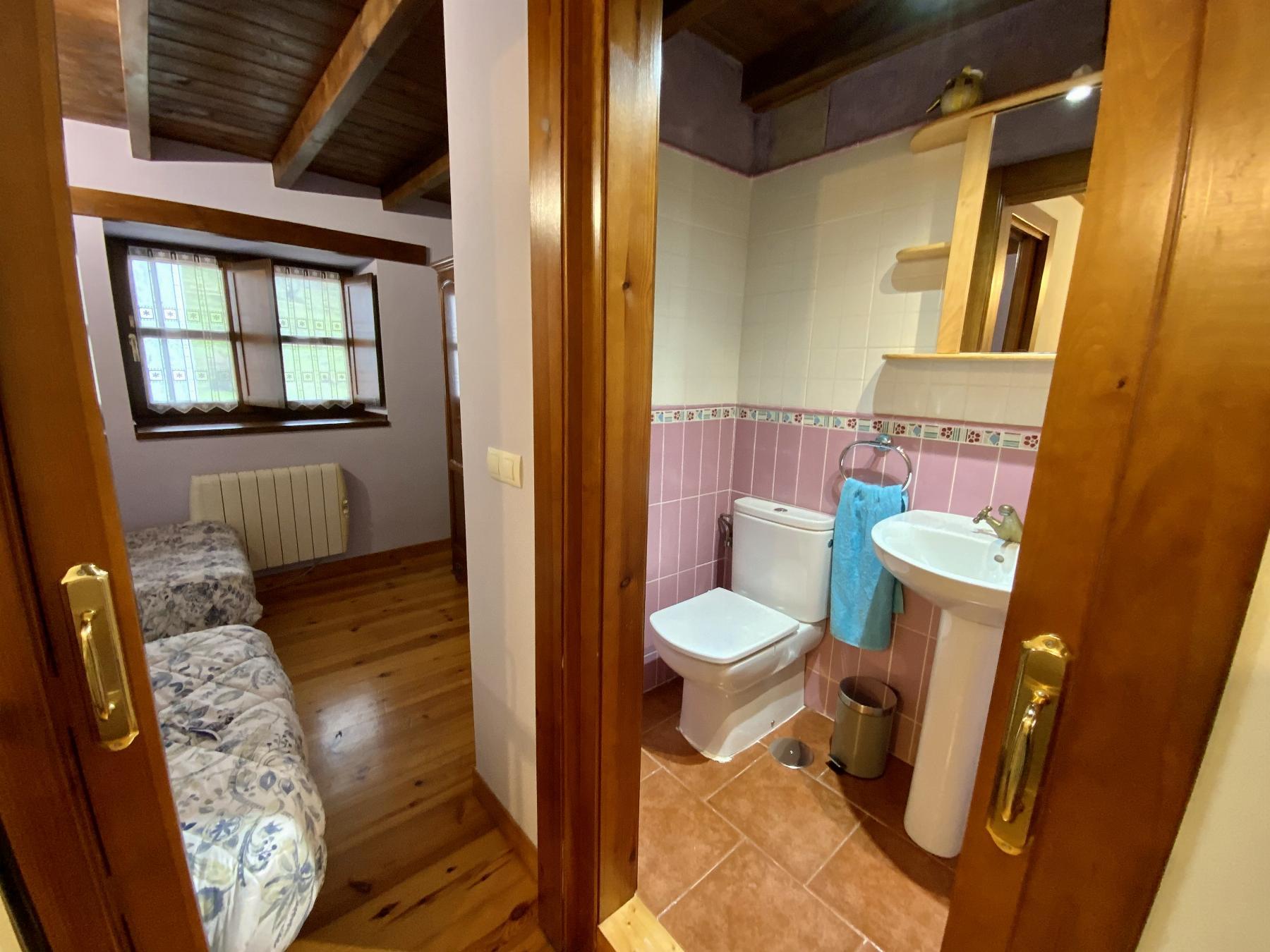 Venta de casa en Piloña