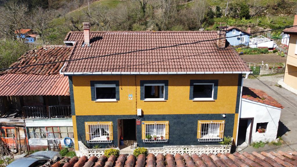 Venta de casa en Piloña