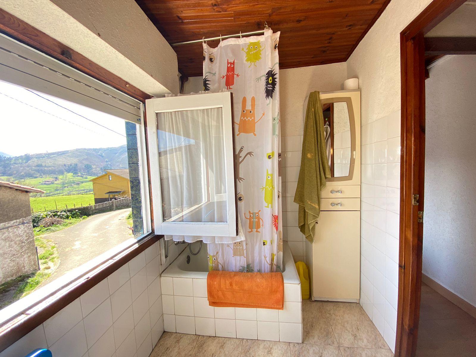 Venta de casa en Piloña