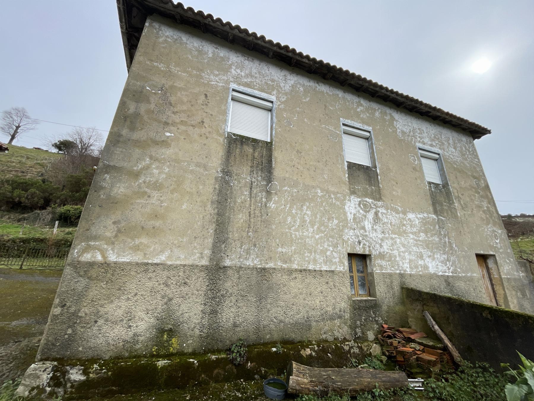 For sale of house in Salas Concejo