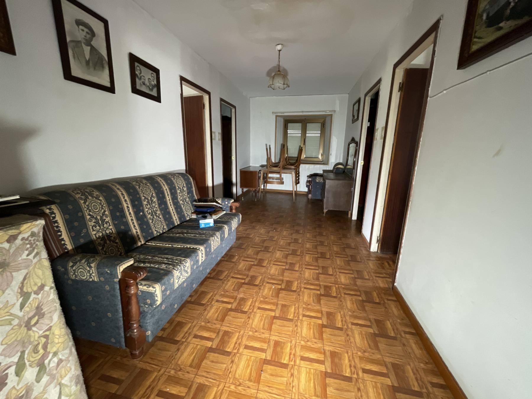 For sale of house in Salas Concejo