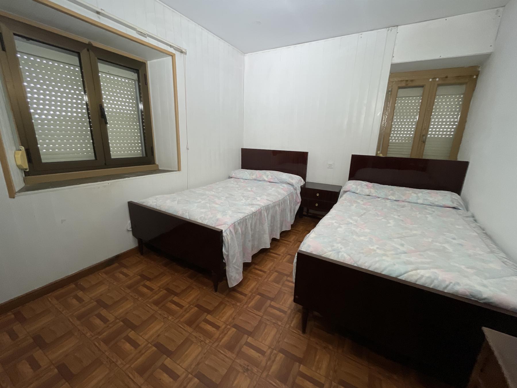 For sale of house in Salas Concejo