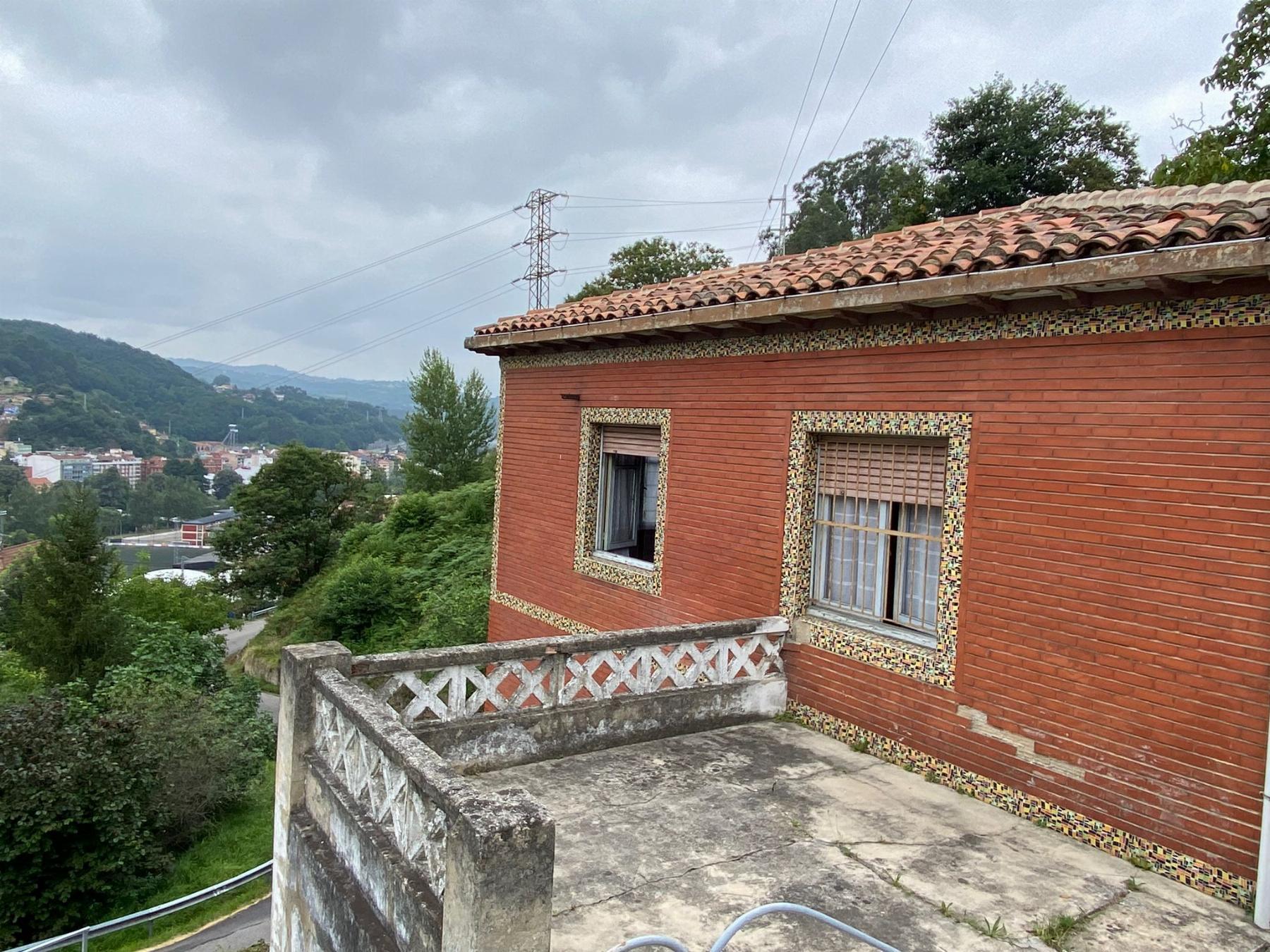 For sale of house in Langreo