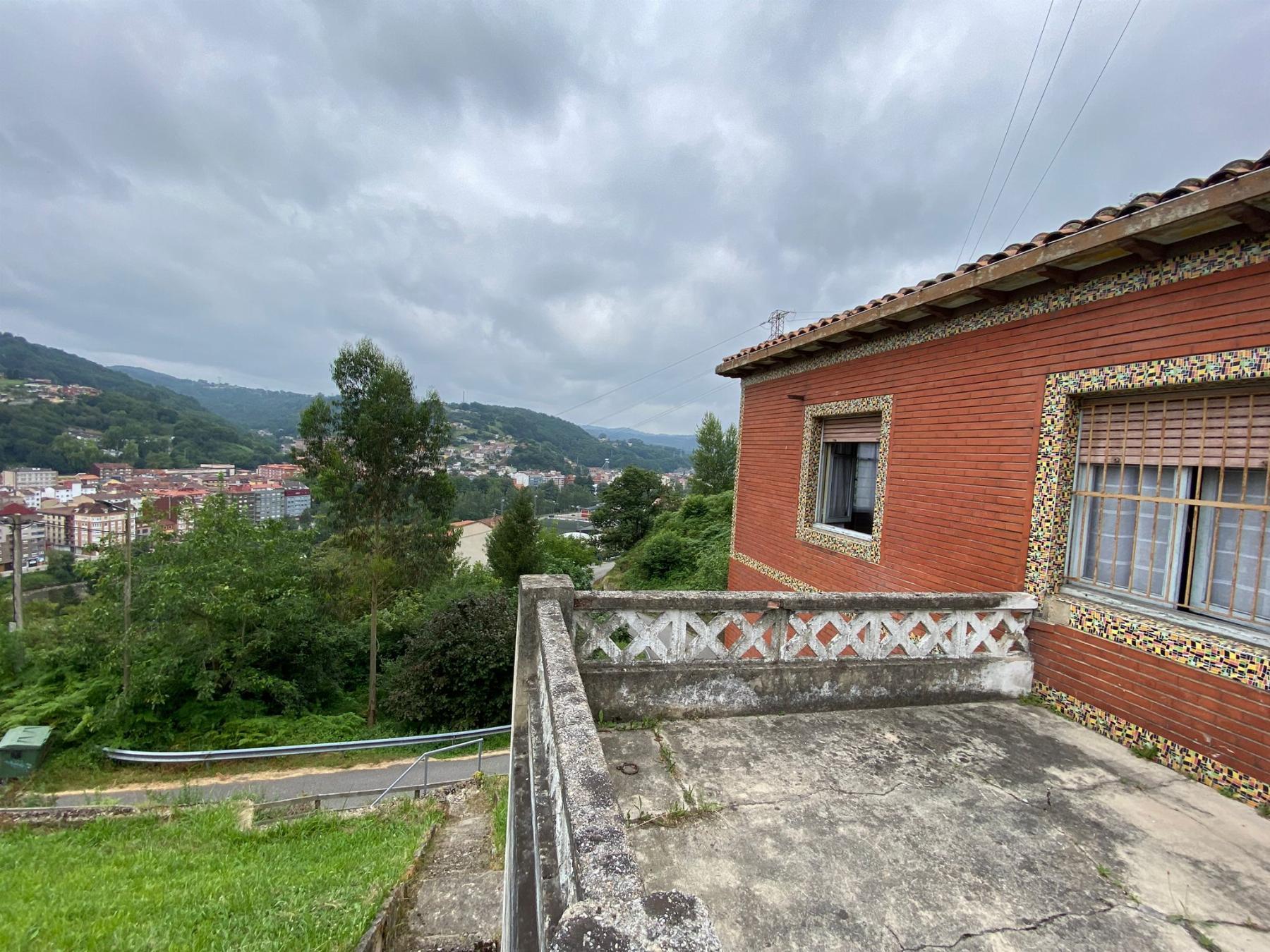 For sale of house in Langreo