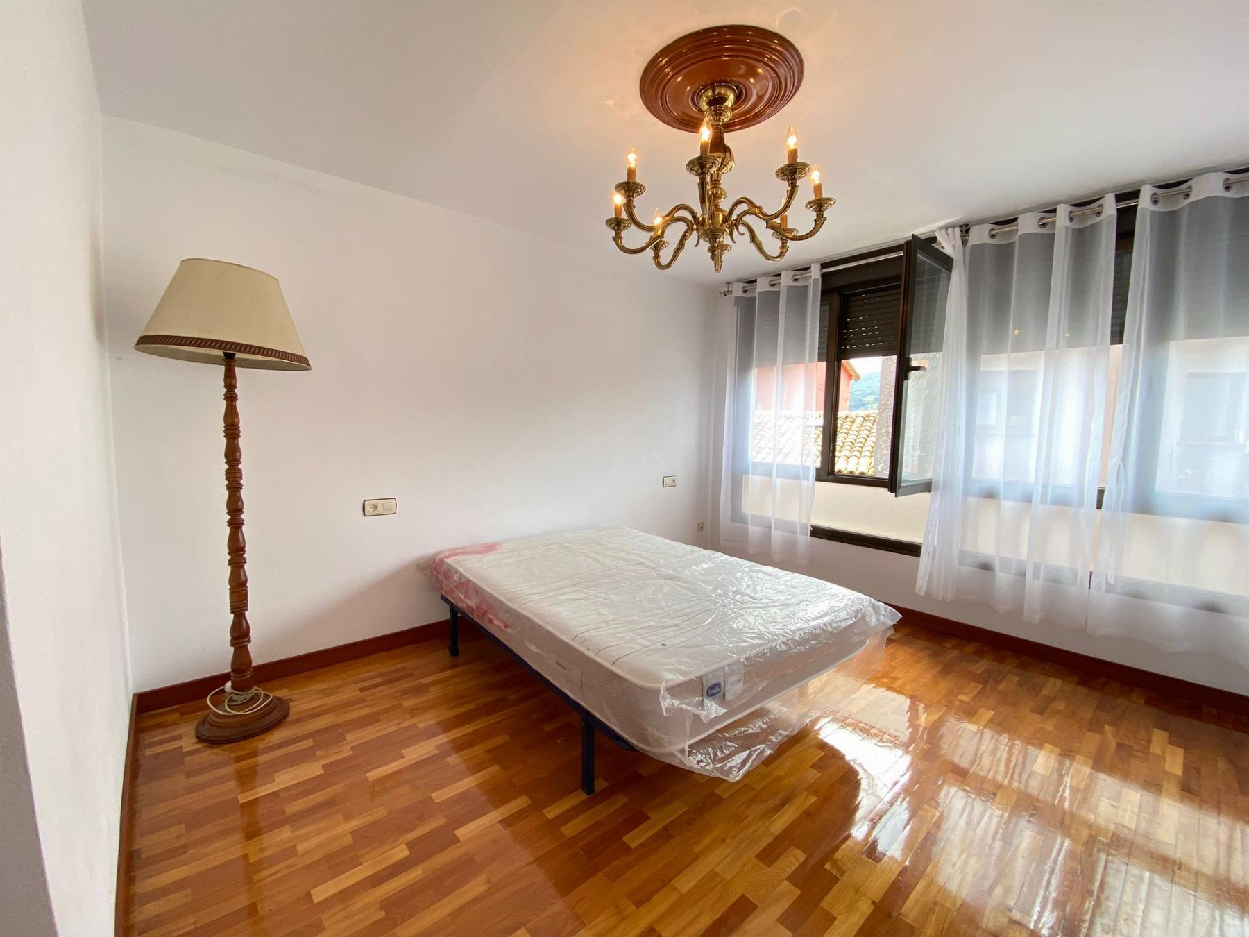 For sale of house in Siero