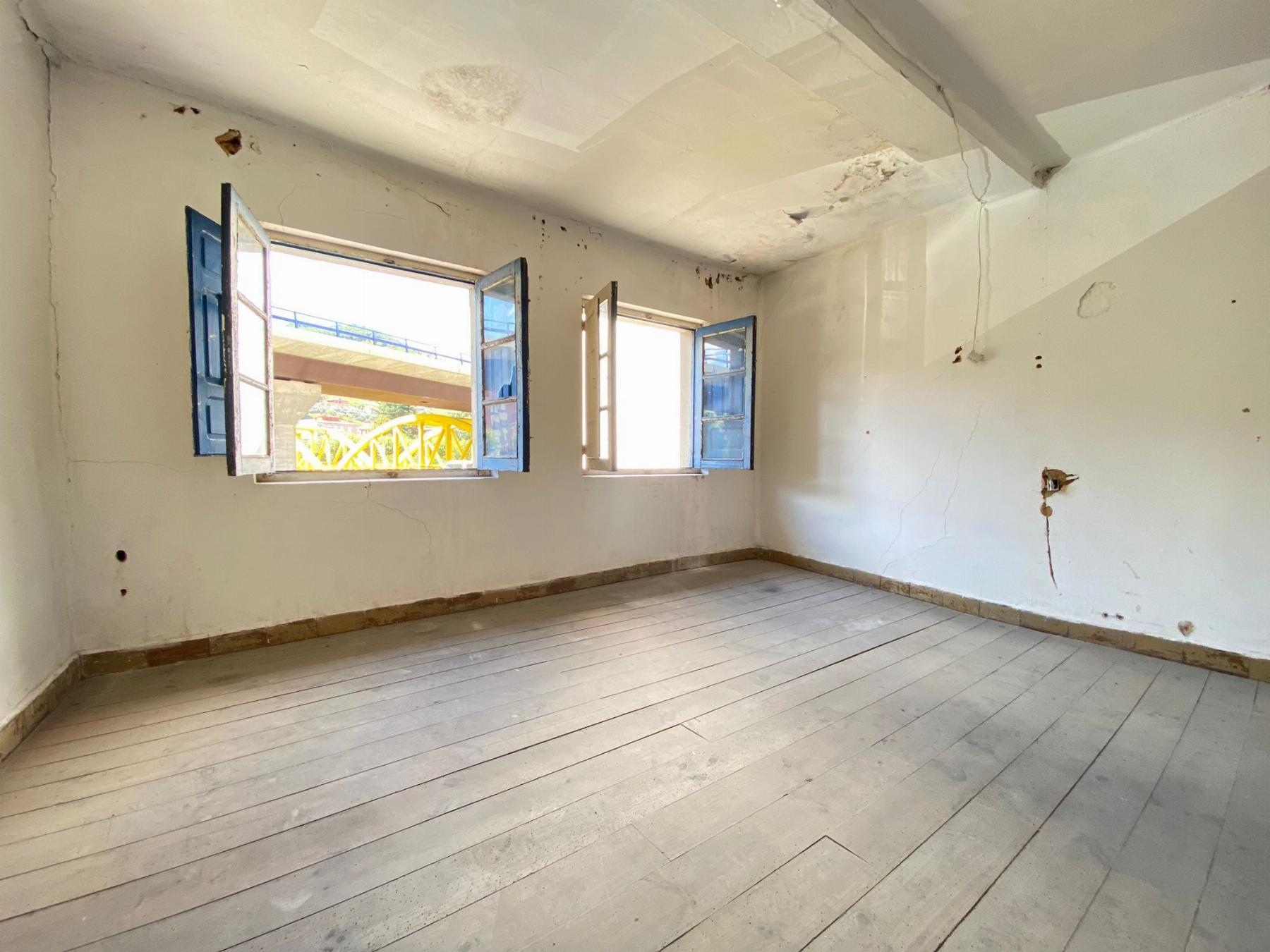 For sale of house in San Martín del Rey Aurelio