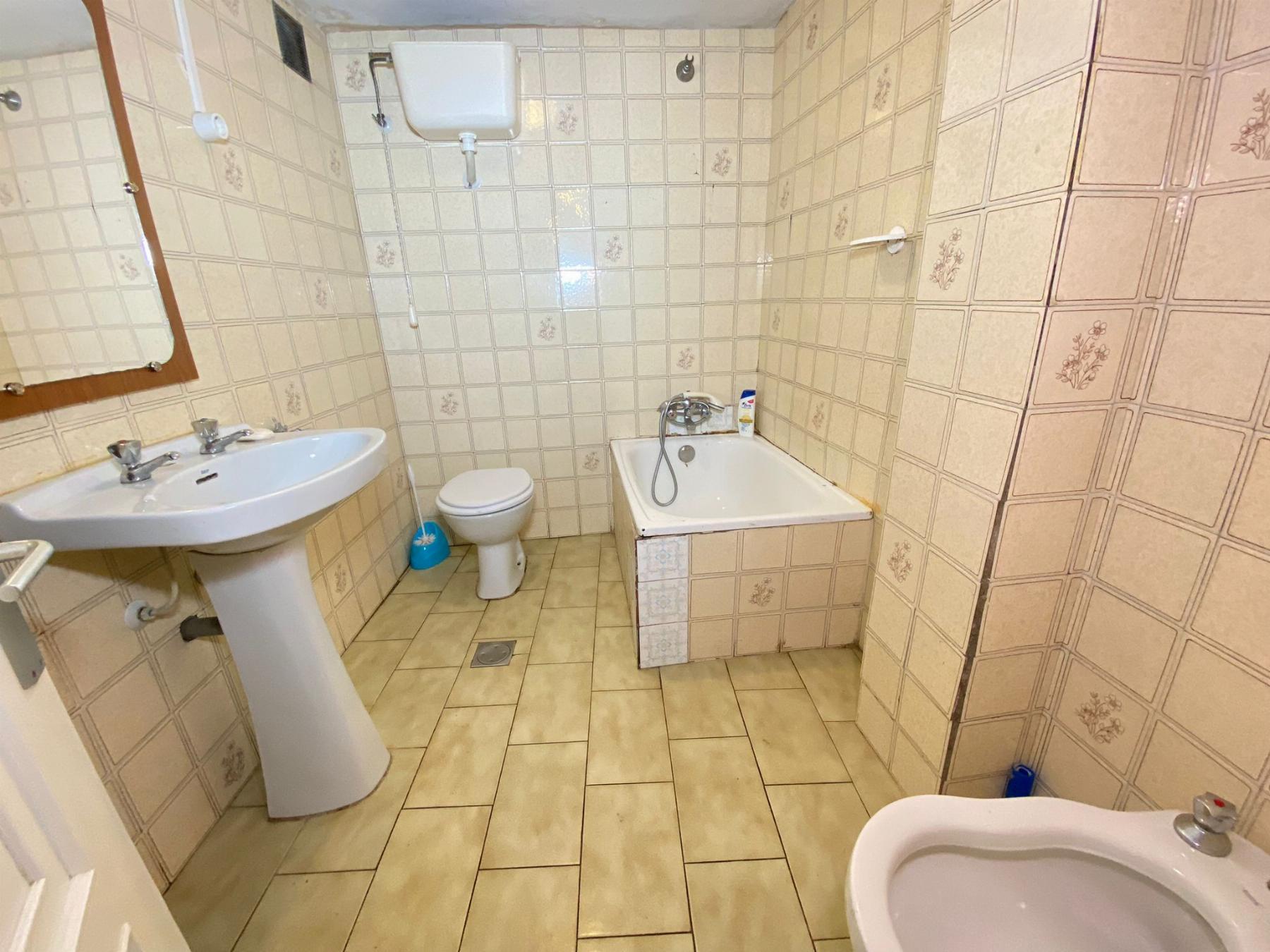 Venta de casa en San Martín del Rey Aurelio