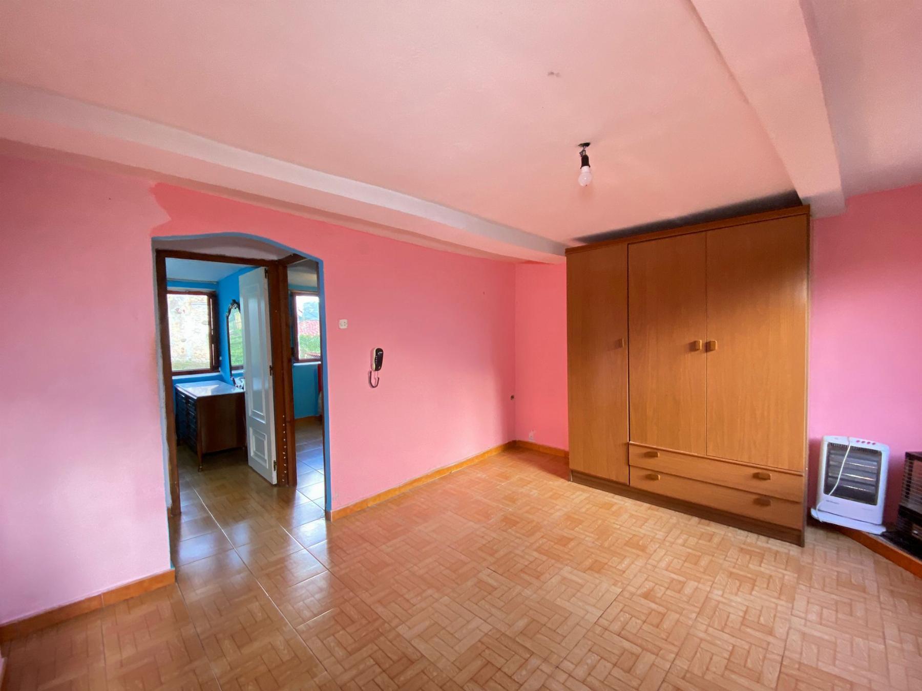 Venta de casa en San Martín del Rey Aurelio