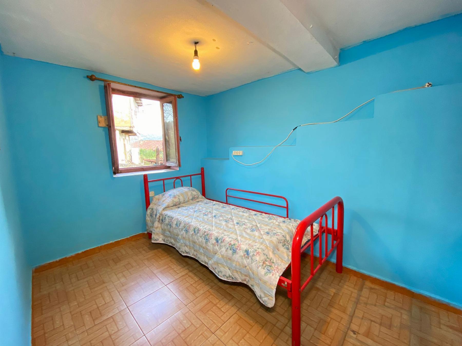 Venta de casa en San Martín del Rey Aurelio