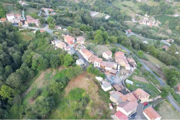 Venta de casa en San Martín del Rey Aurelio