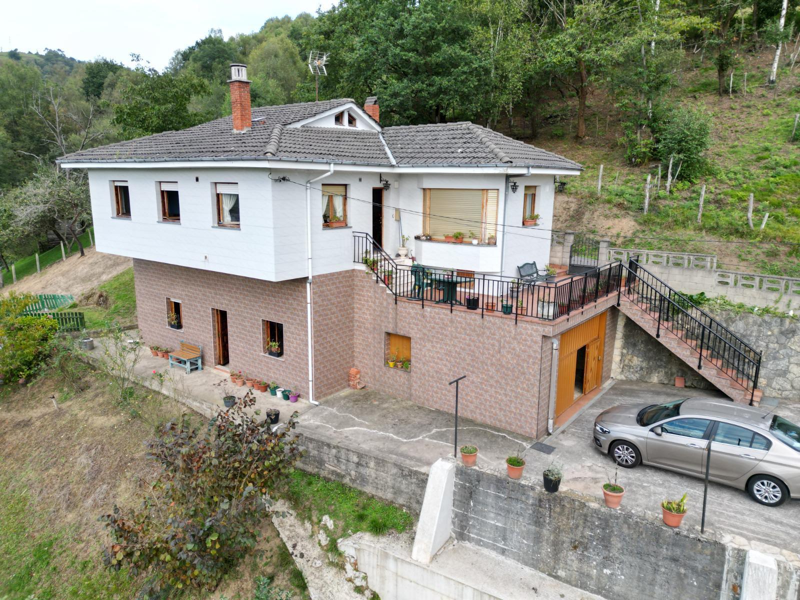 For sale of house in Langreo