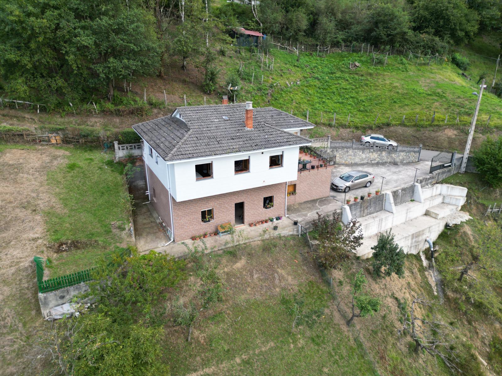 For sale of house in Langreo
