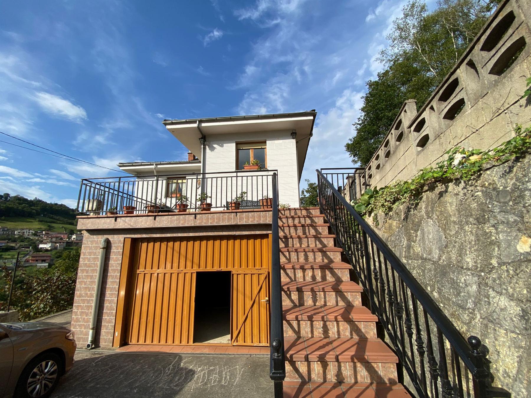 For sale of house in Langreo
