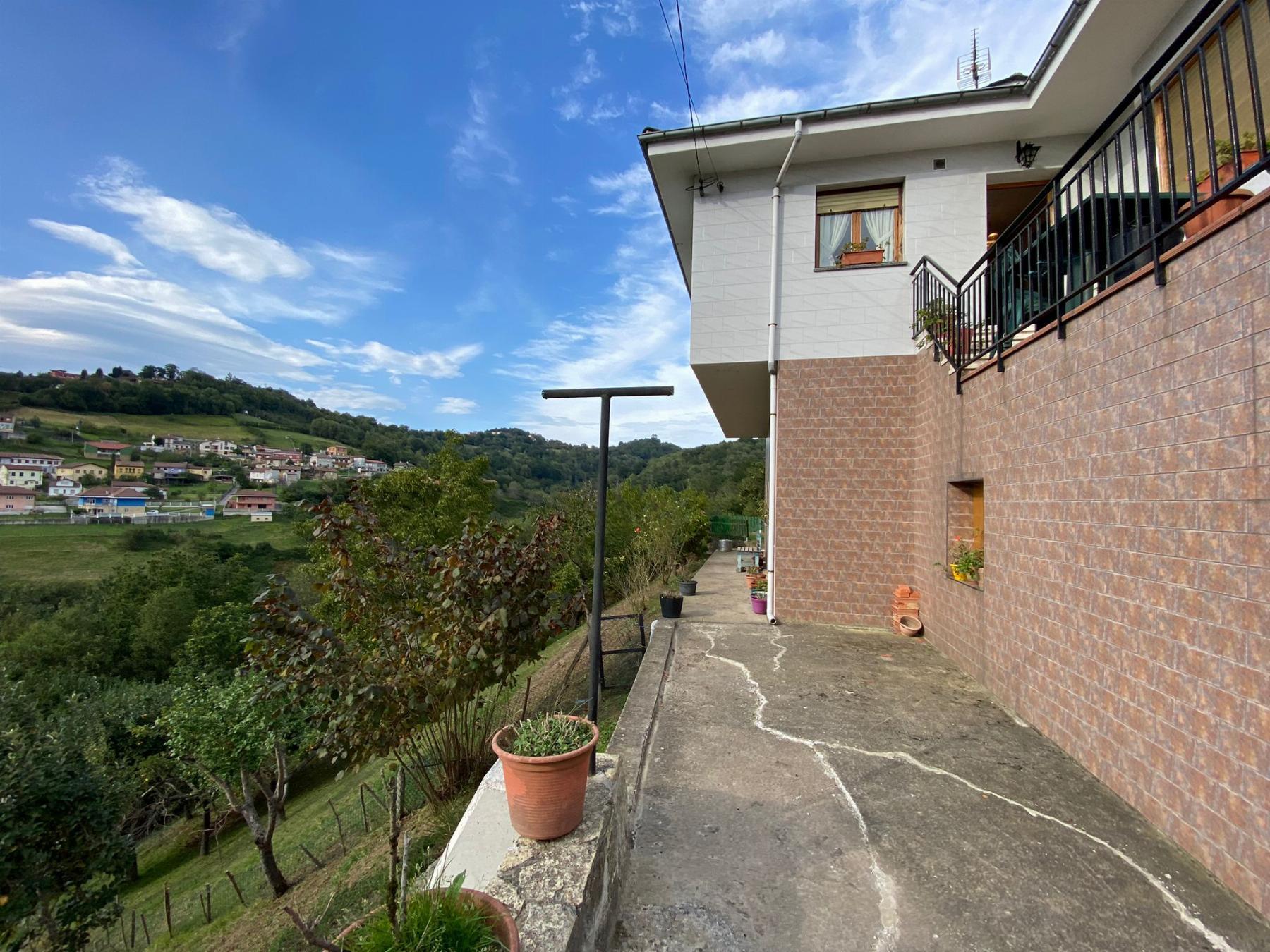 For sale of house in Langreo