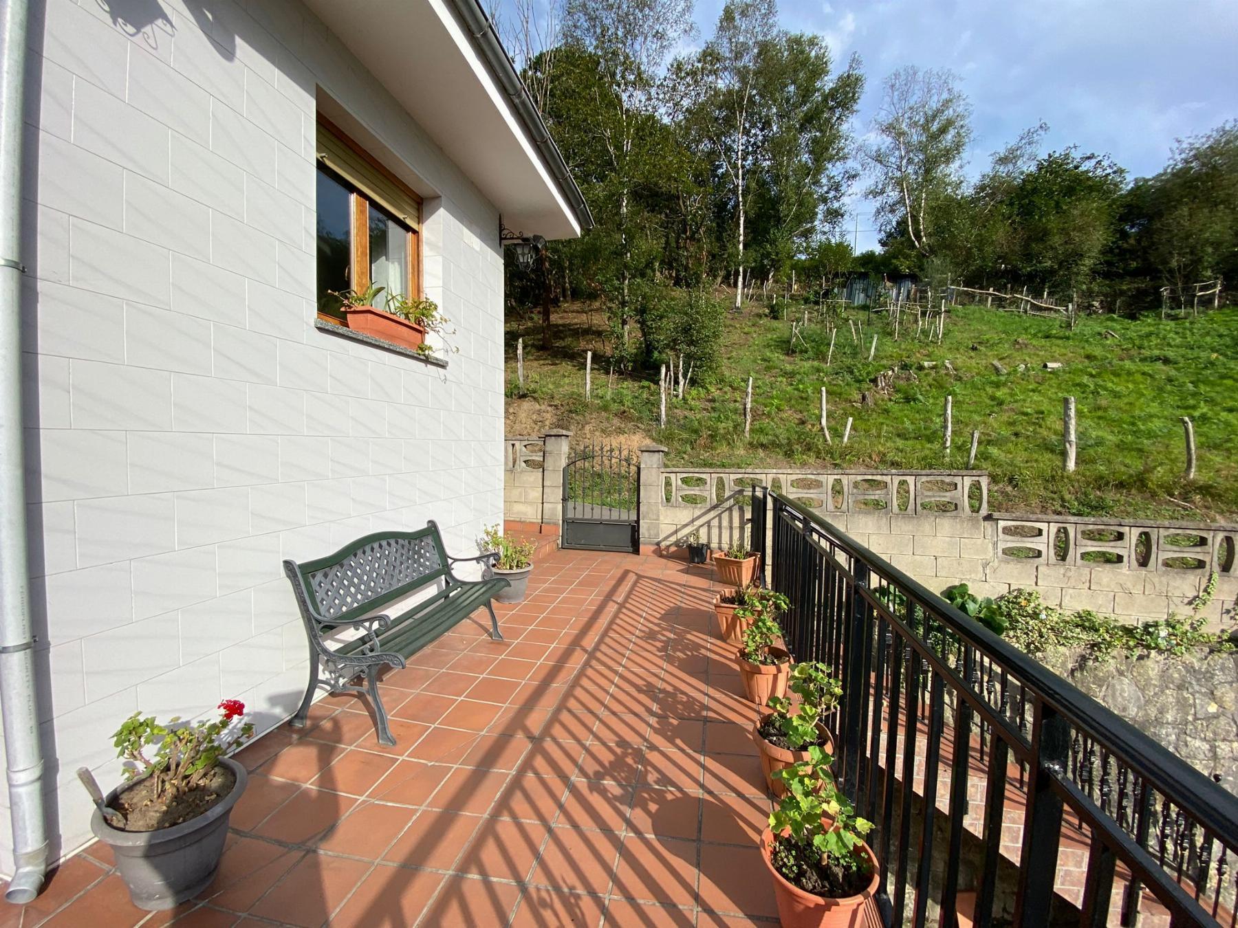 For sale of house in Langreo