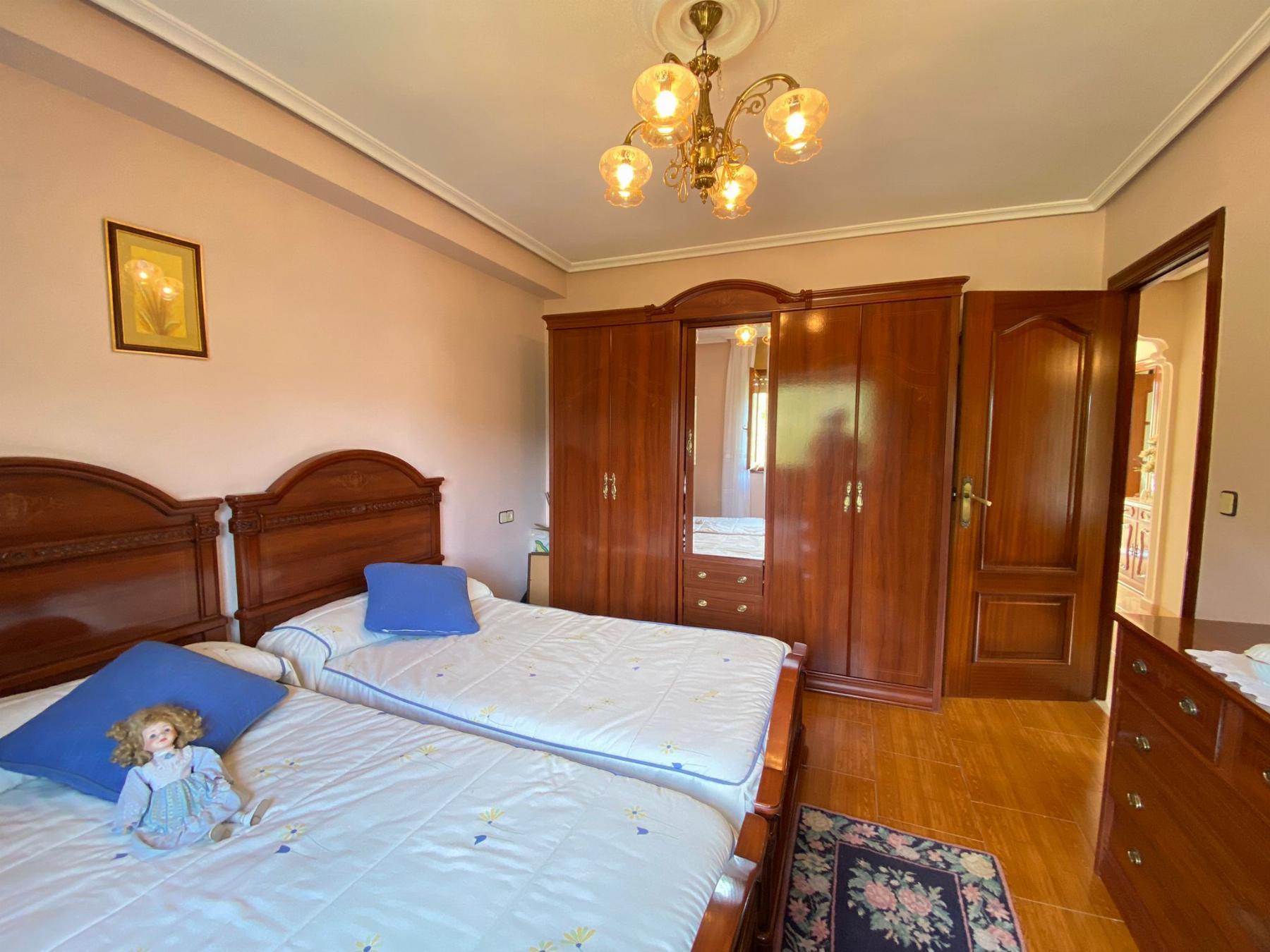 For sale of house in Langreo