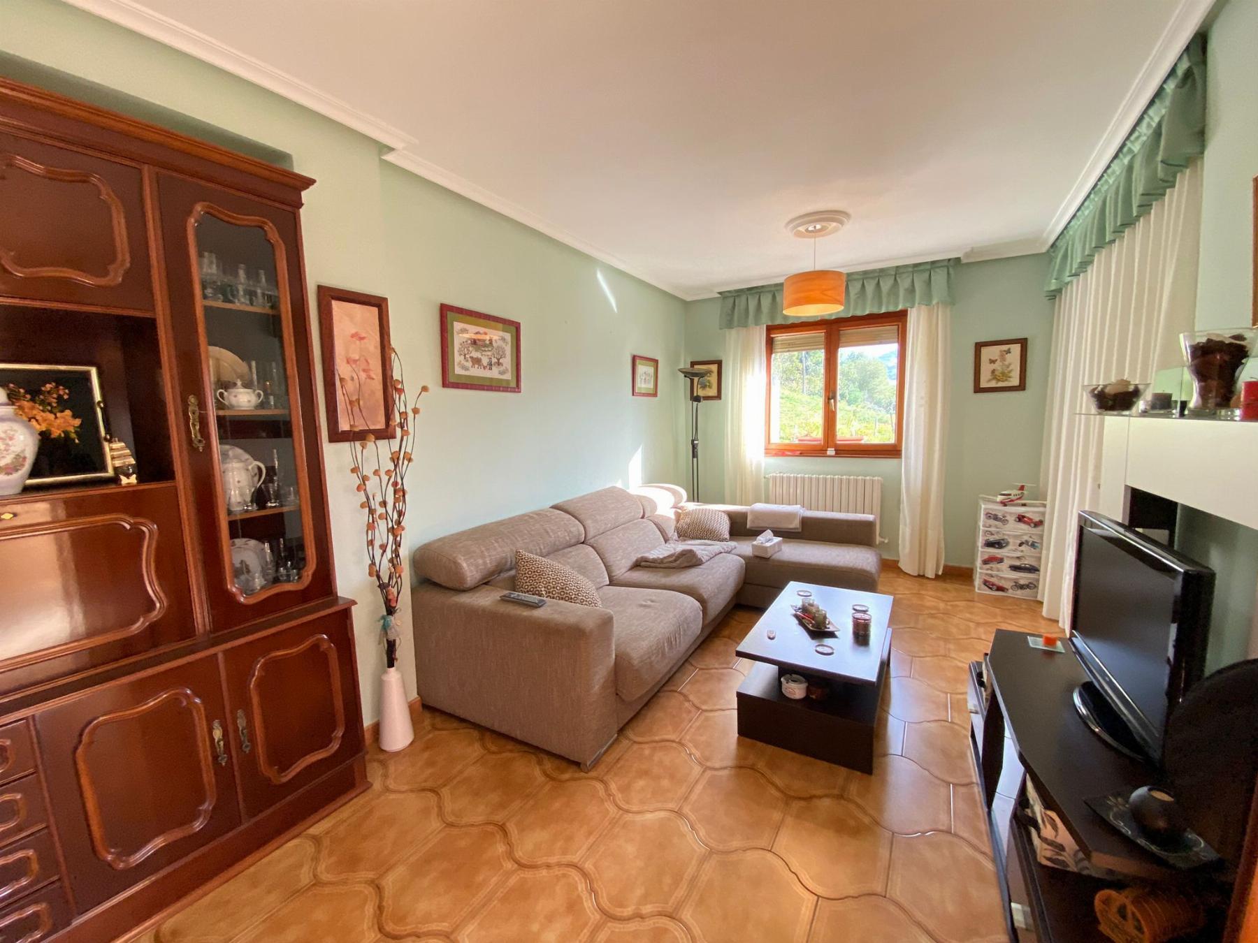 For sale of house in Langreo