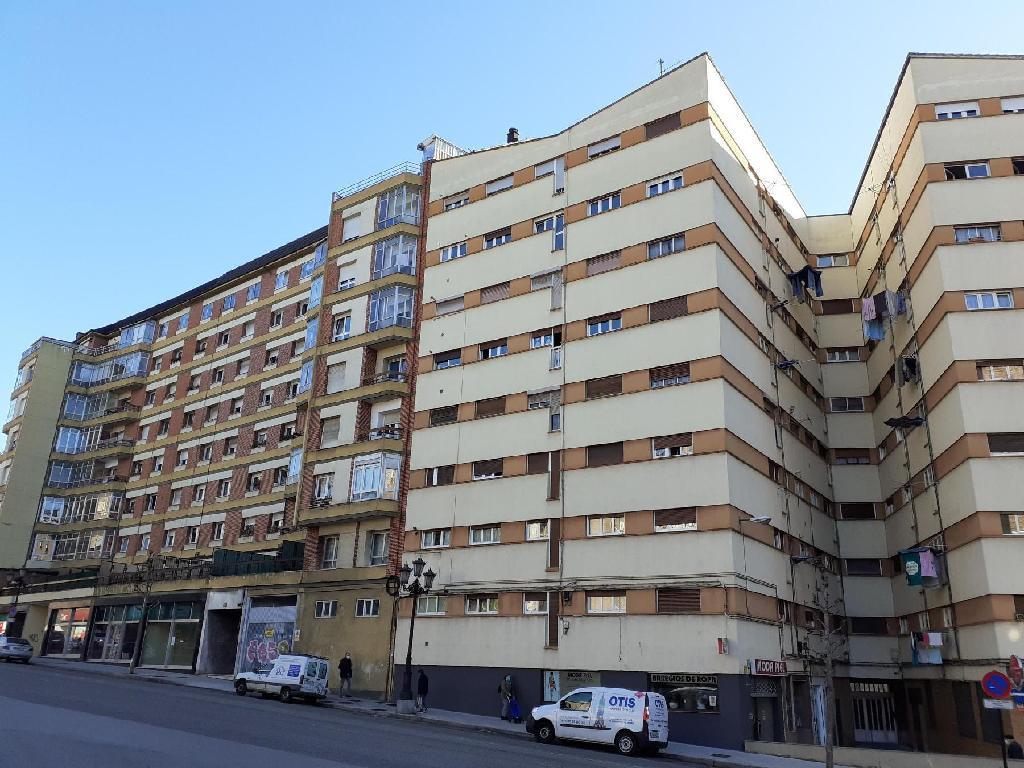 For sale of flat in Oviedo