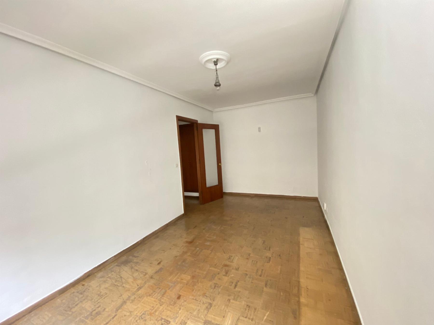 Venta de piso en Oviedo