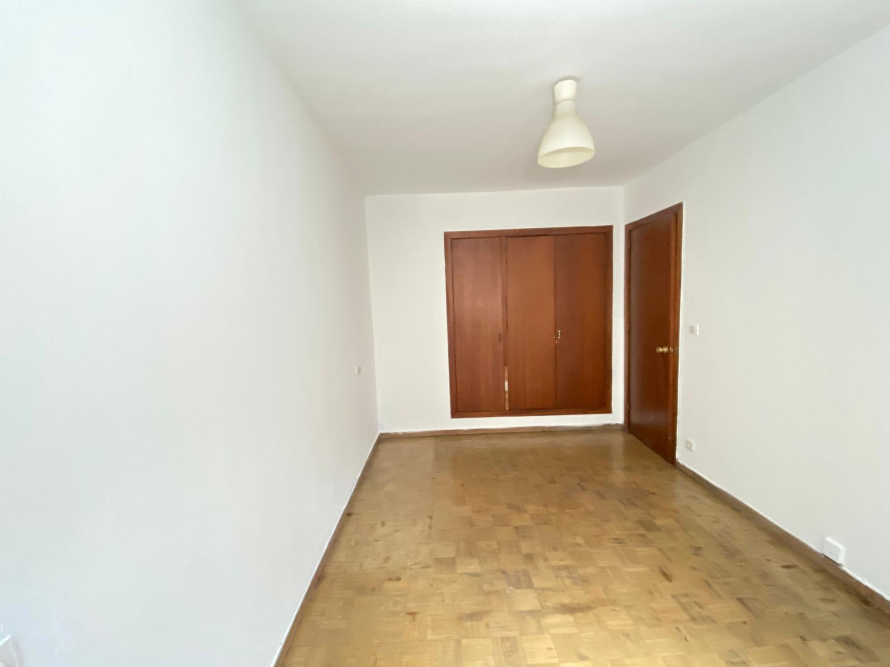 Venta de piso en Oviedo
