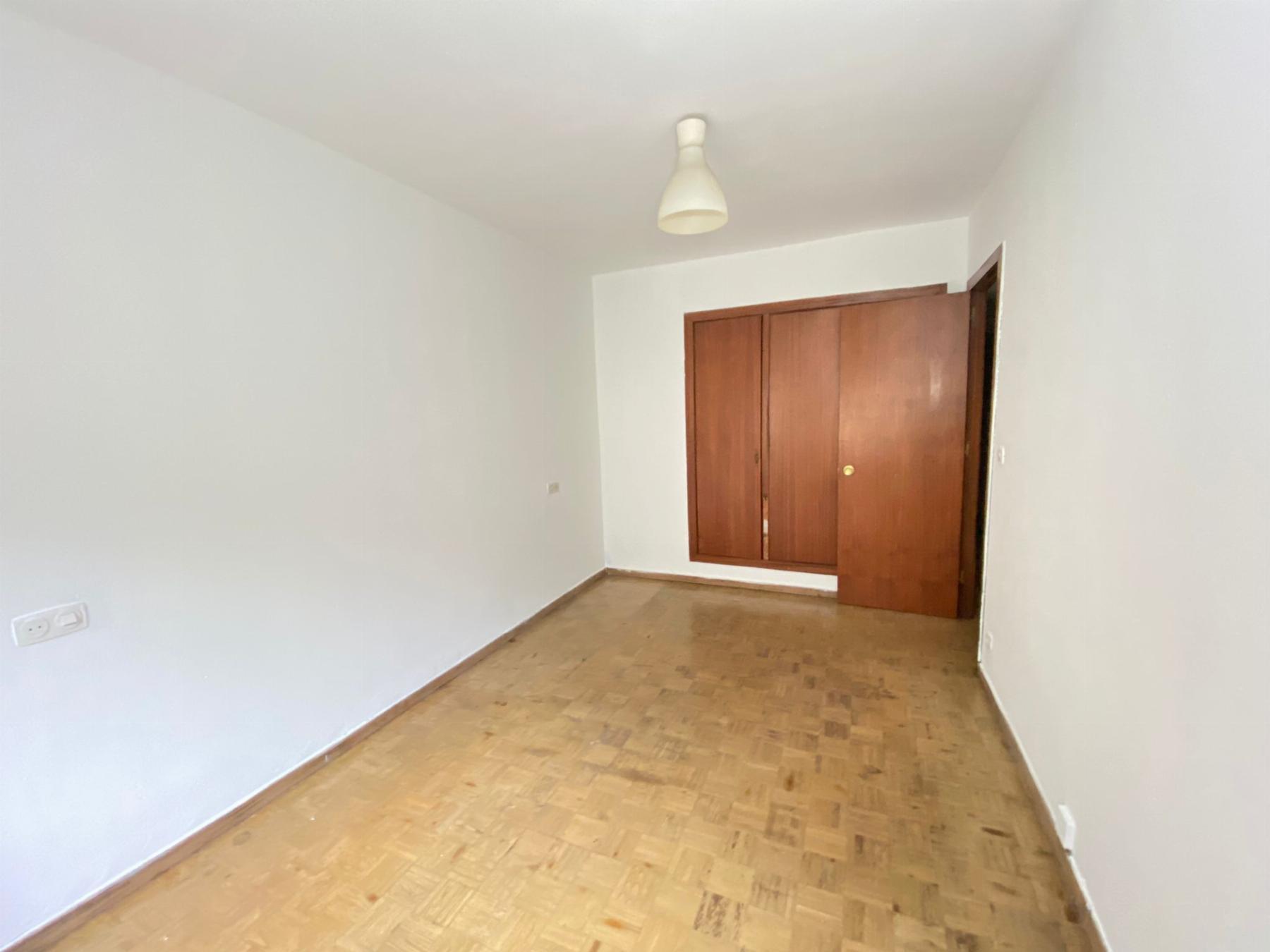 Venta de piso en Oviedo