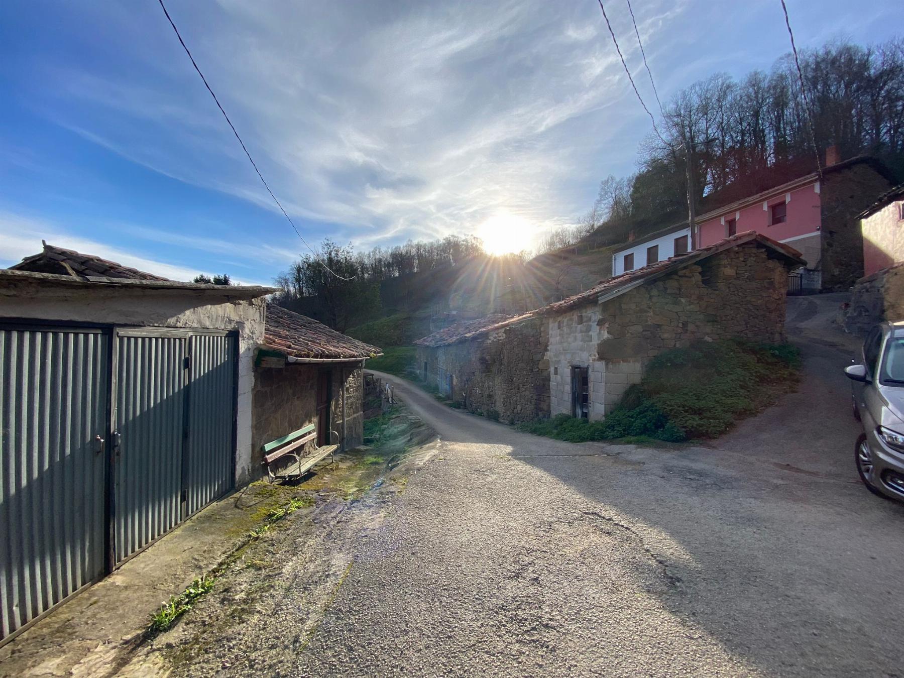 For sale of house in San Martín del Rey Aurelio