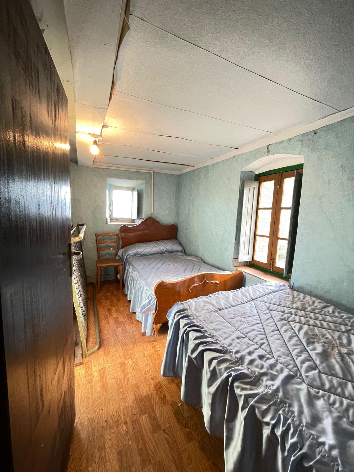 For sale of house in San Martín del Rey Aurelio