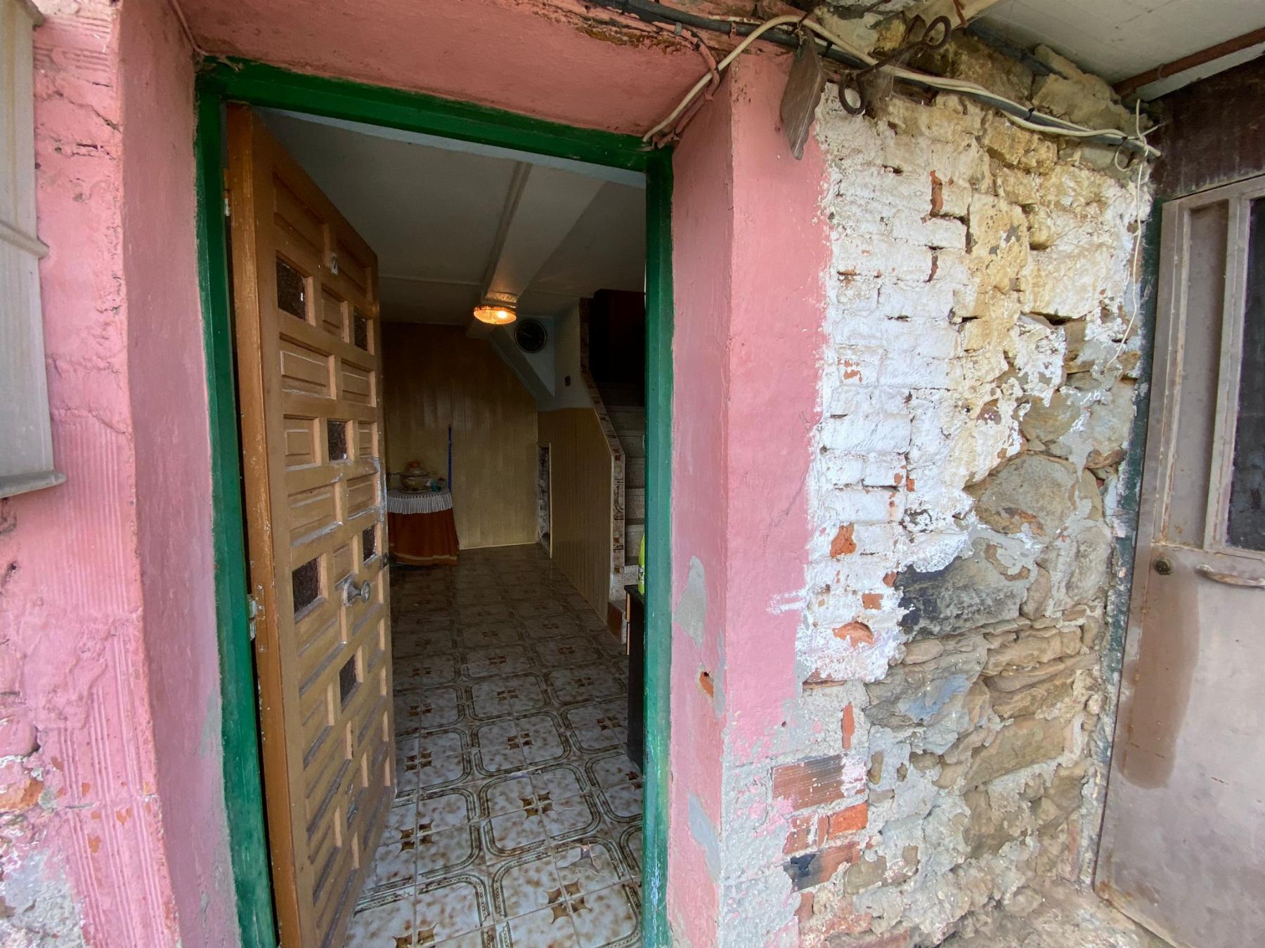 For sale of house in San Martín del Rey Aurelio