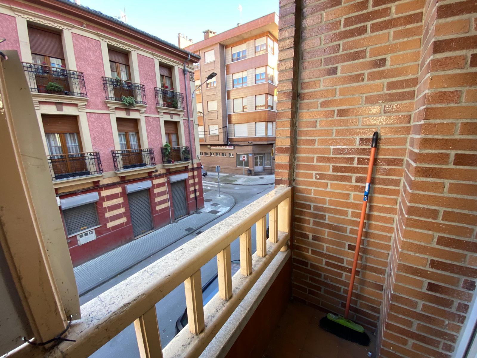 Venta de piso en San Martín del Rey Aurelio