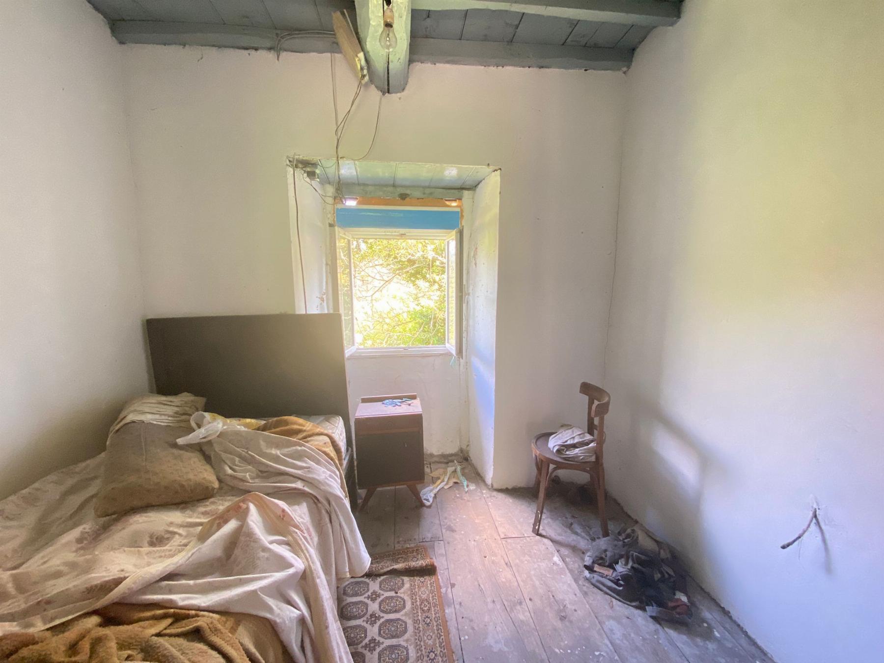 For sale of house in Salas Concejo