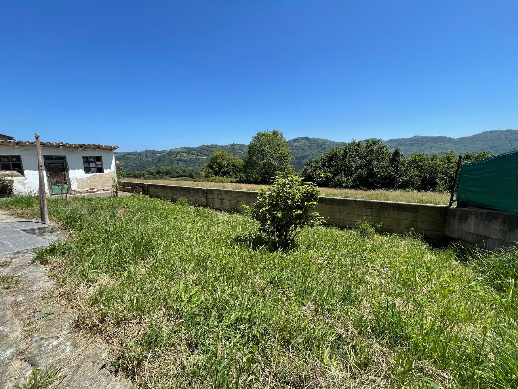 For sale of house in Siero