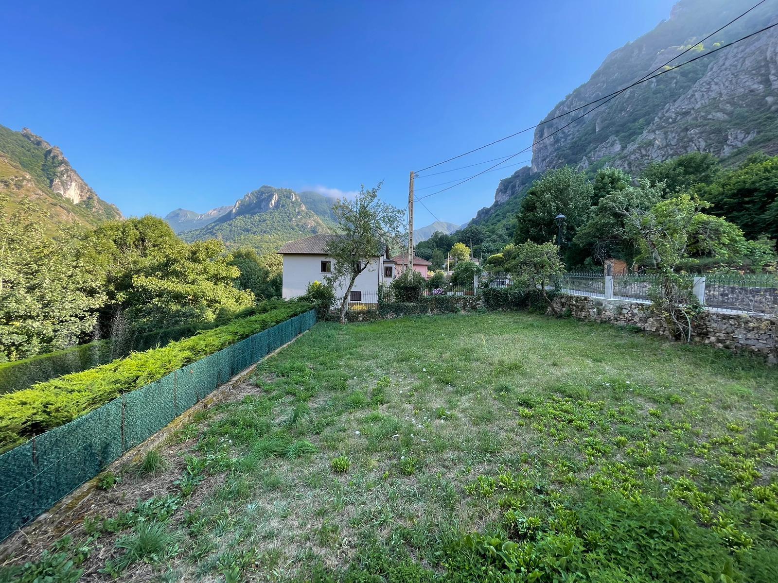 For sale of house in Somiedo