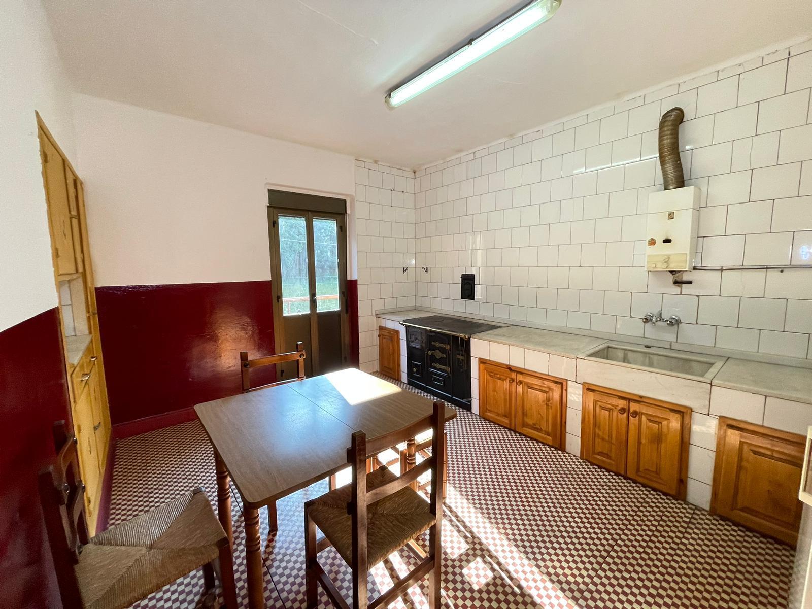 For sale of house in Somiedo