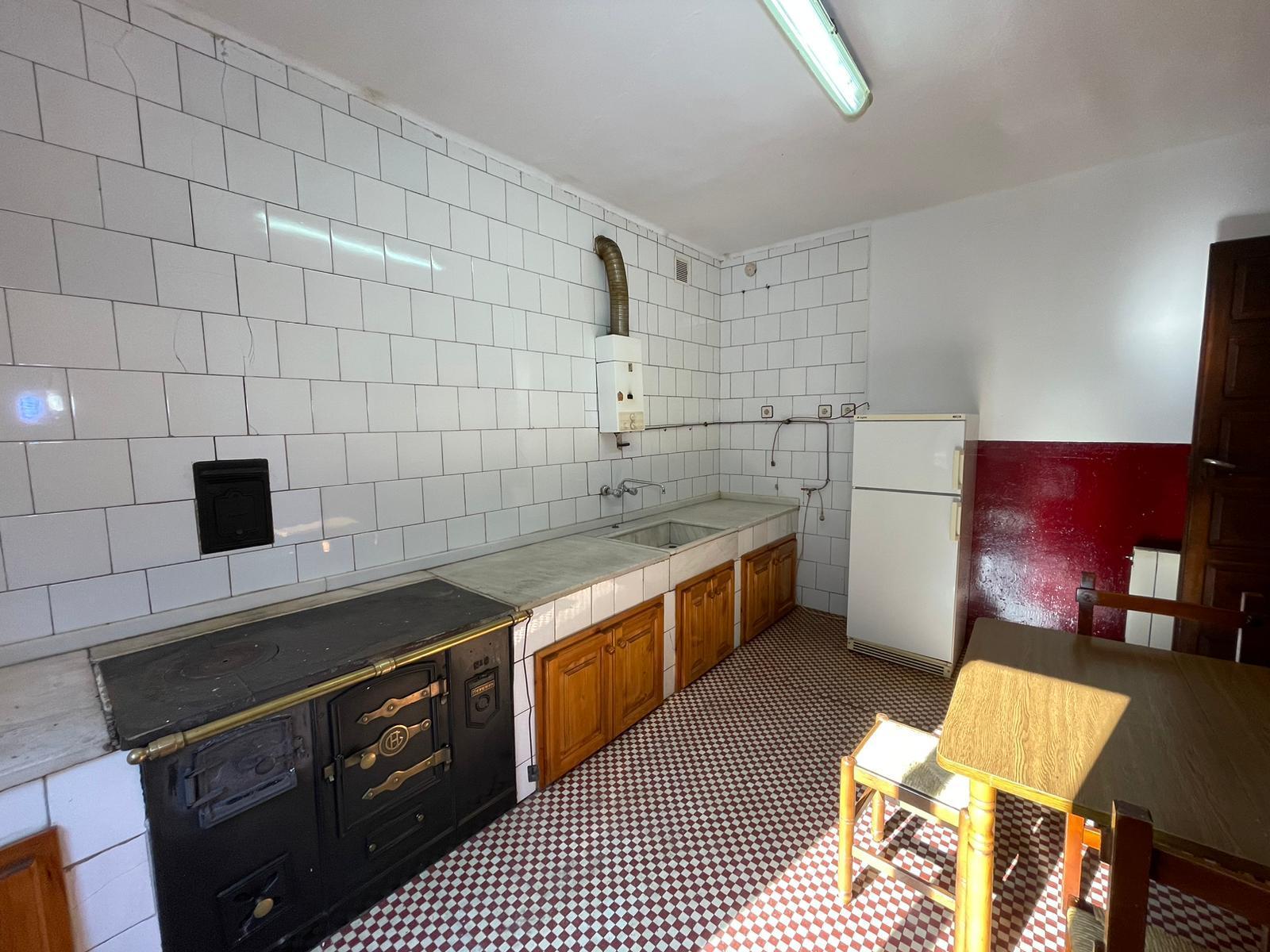 For sale of house in Somiedo