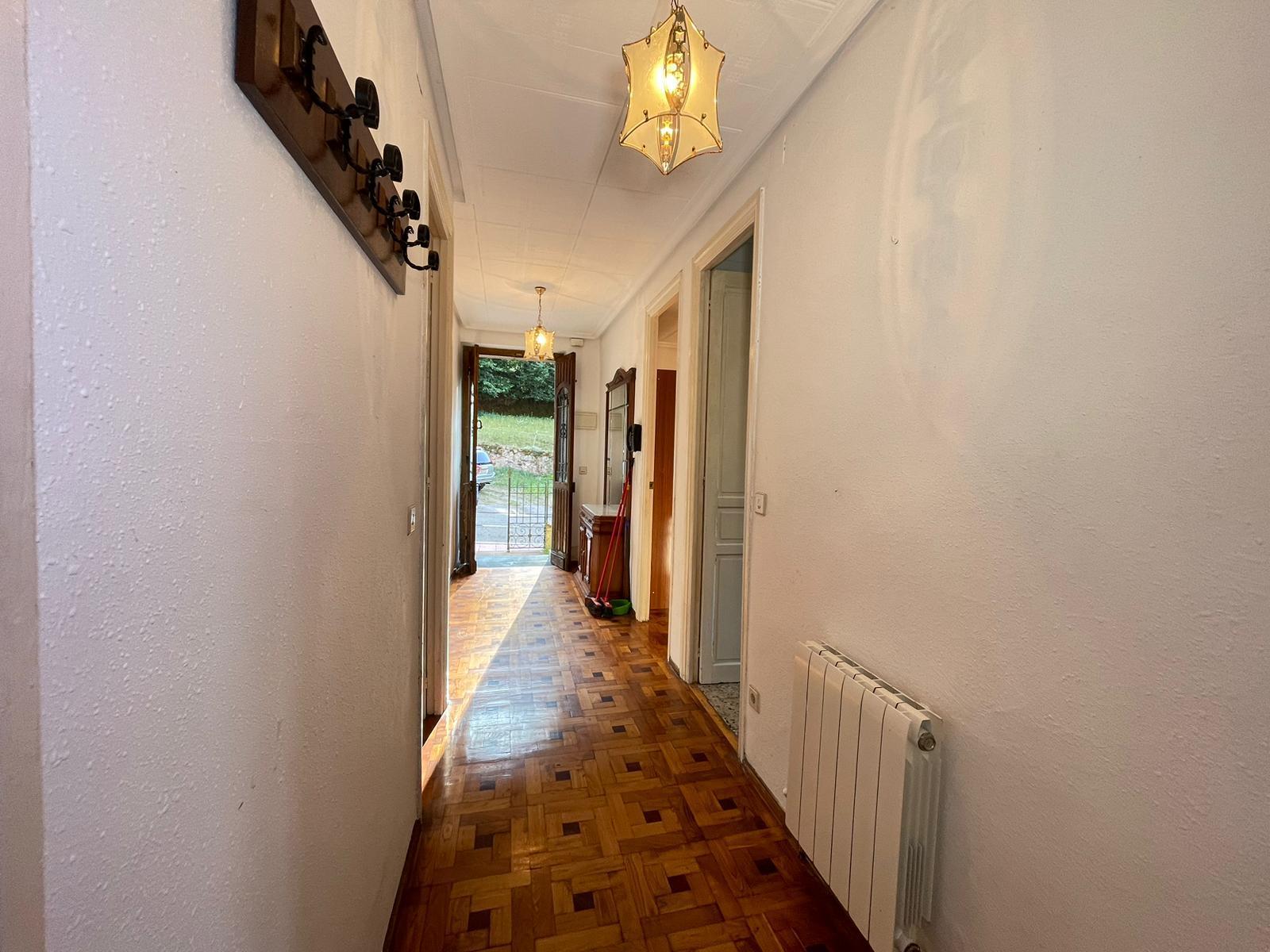 For sale of house in Somiedo