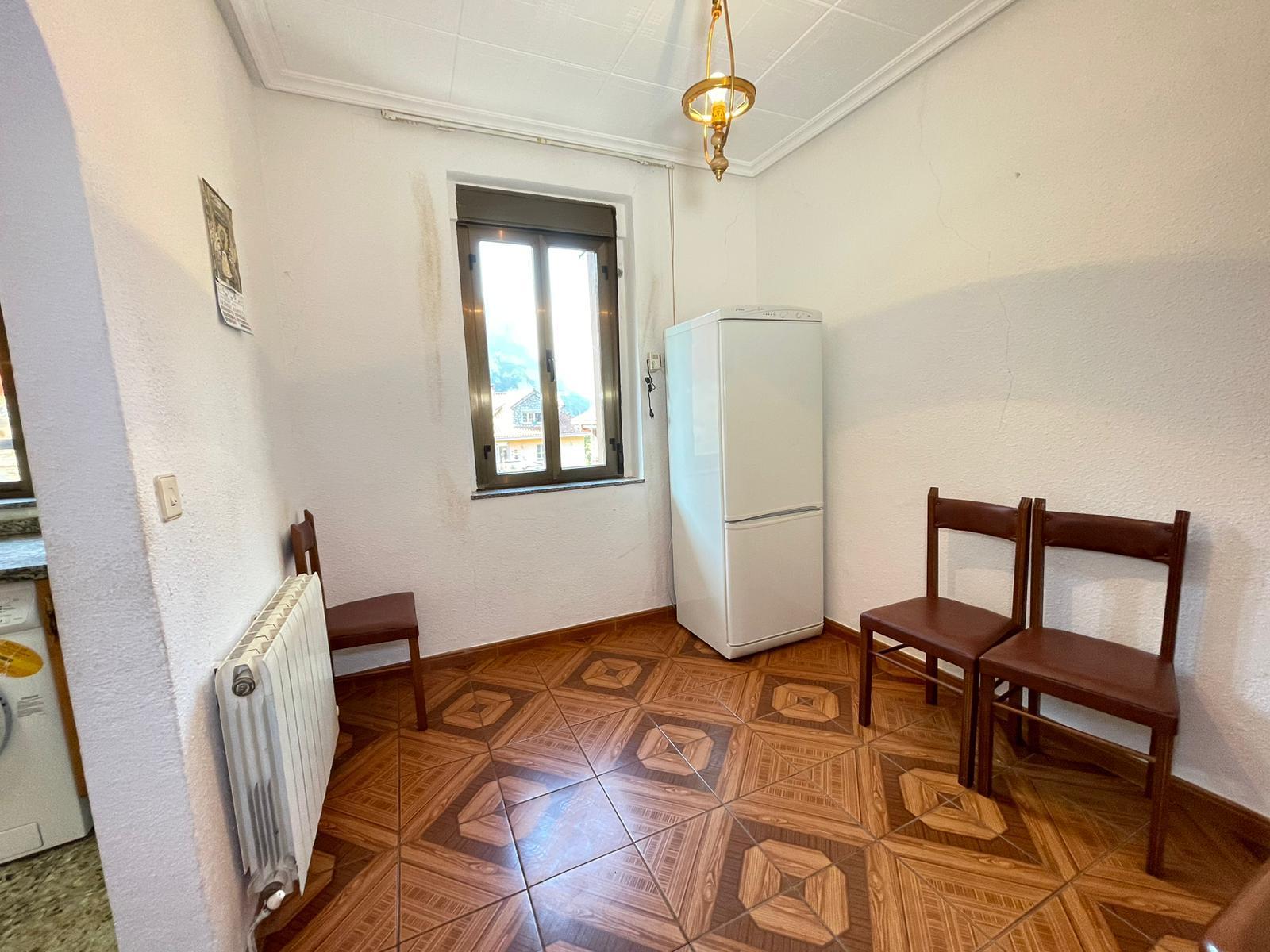 For sale of house in Somiedo